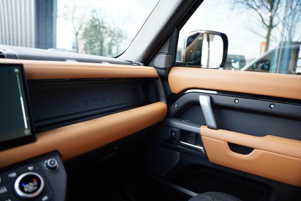 Land Rover Defender 110 P400 E X-Dynamic HSE VERKOCHT