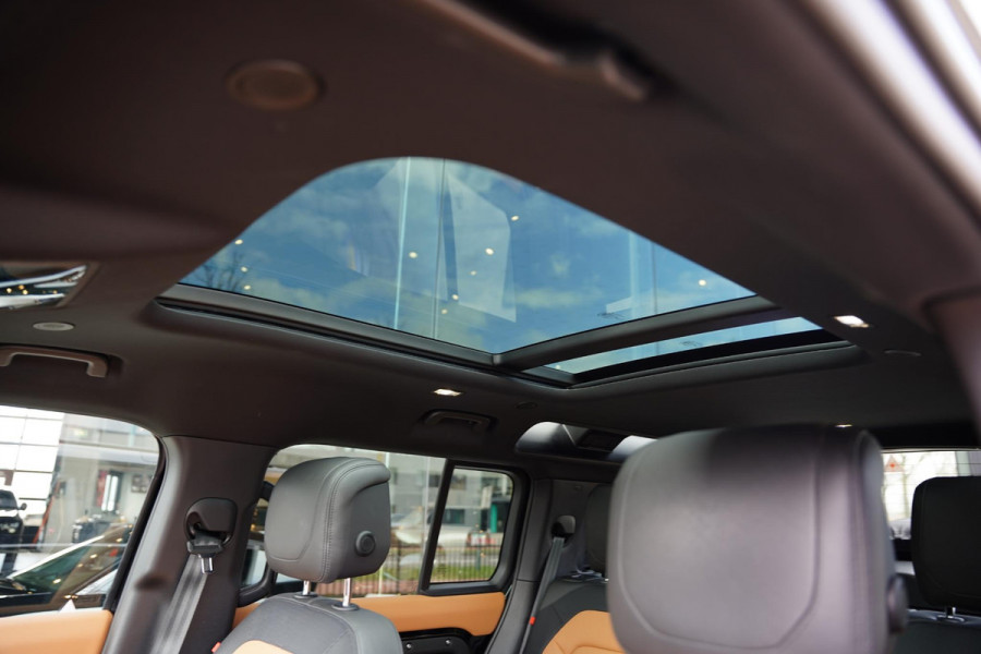 Land Rover Defender 110 P400 E X-Dynamic HSE VERKOCHT