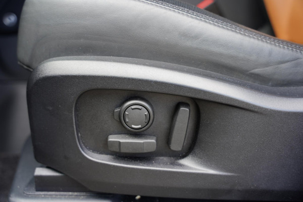 Land Rover Defender 110 P400 E X-Dynamic HSE VERKOCHT