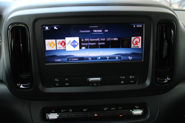 Mercedes-Benz Vito 119 CDI / Aut / Lang / DC / 2x Schuifdeur / Leer / Led / Camera / Vol Opties / NIEUWSTAAT