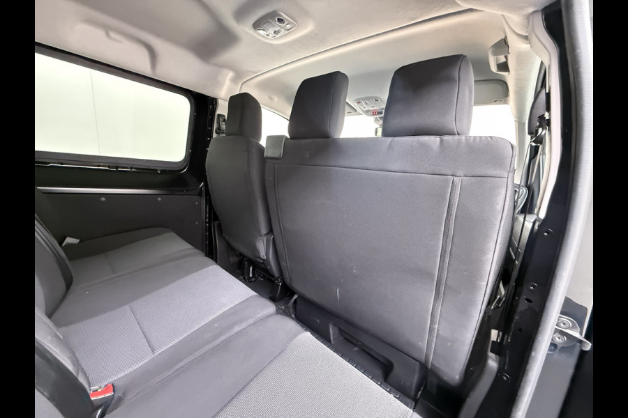 Opel Vivaro 2.0CDTi 145PK L3 DC Dubbele Cabine 6-Pers. Facelift! Navi PDC Camera Virtual-Cockpit Dual-ECC BordHerkenning Keyless Cruise-Cont 17" LM Mistlampen Schuifdeur Rechts  Priv.Glas ESP Elektr.Ramen Visio System Pack Ergonomie Comfort-pack Draadloze lader Spoorassistent ldws EURO6.4  2500kg trekvermogen