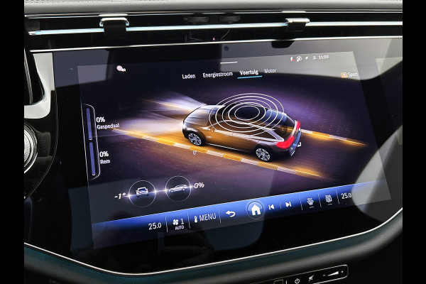 Mercedes-Benz E-Klasse Estate 300 e AMG Plug-In Hybride | AMG Line | Night Pakket | Trekhaak | MBUX Superscreen | Panoramadak | 20 Inch AMG velgen | Inclusief 24 maanden MB Certified garantie voor Europa.