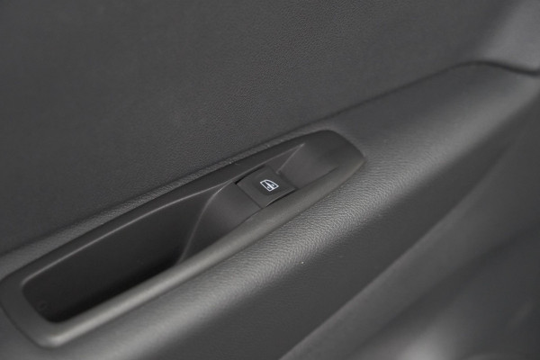 Renault Captur 0.9 TCe Limited | Trekhaak | Navigatie | Pack Comfort | Parkeersensoren