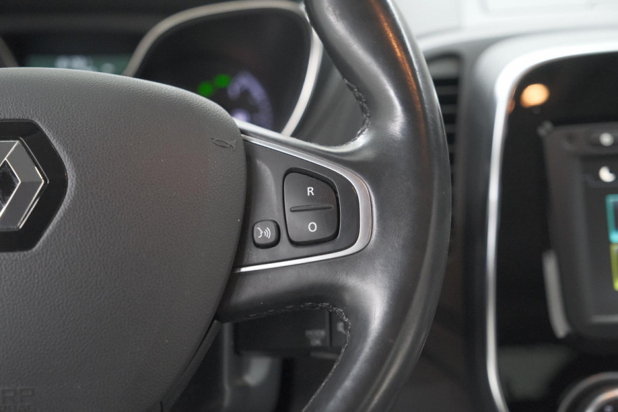 Renault Captur 0.9 TCe Limited | Trekhaak | Navigatie | Pack Comfort | Parkeersensoren