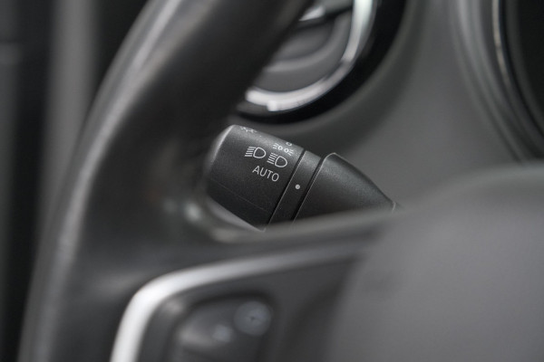 Renault Captur 0.9 TCe Limited | Trekhaak | Navigatie | Pack Comfort | Parkeersensoren