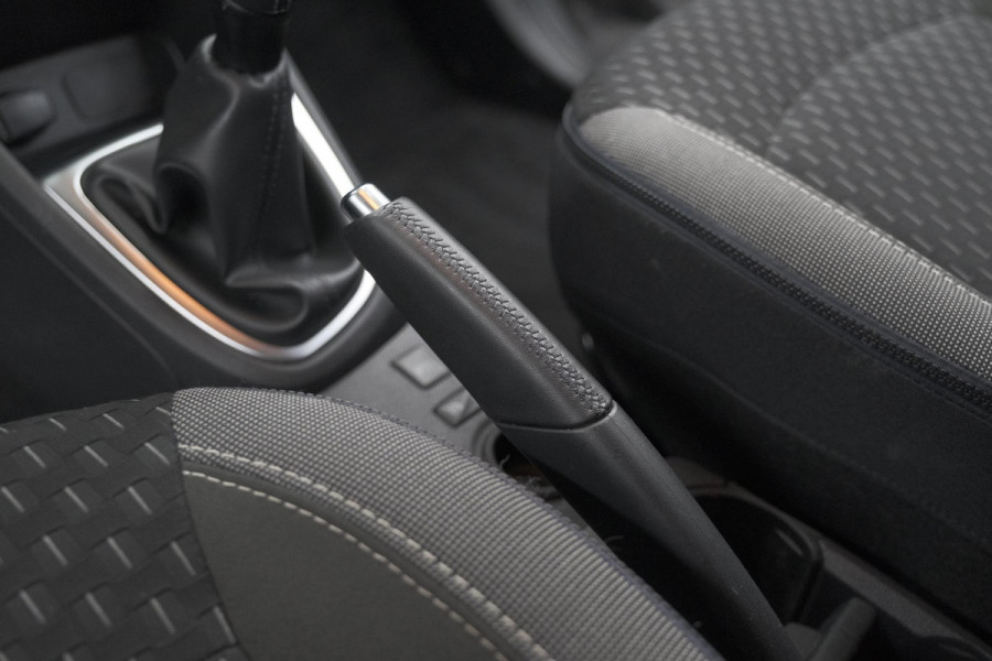 Renault Captur 0.9 TCe Limited | Trekhaak | Navigatie | Pack Comfort | Parkeersensoren