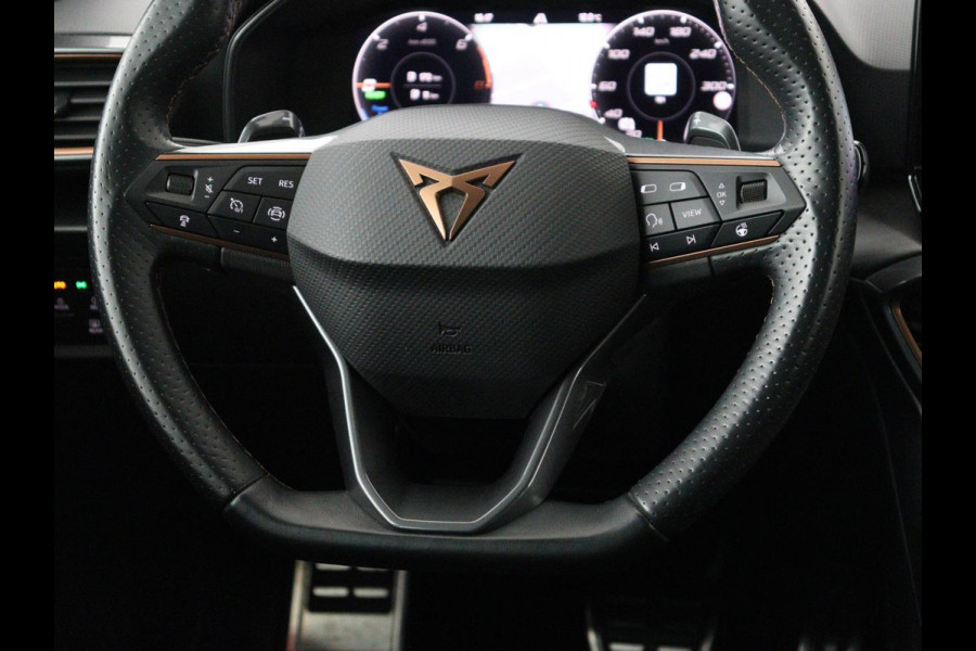 CUPRA Leon 1.4 eHybrid | SOH 90% | Carplay | Stoelverwarming | Adaptive cruise | Memory | Camera | Sfeerverlichting | Keyless | Sportstoelen | Navigatie | Full LED | Parkeerhulp | PHEV | Plug In