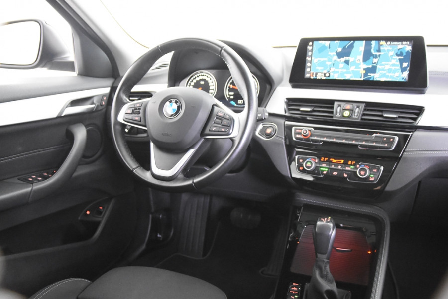 BMW X2 xDrive25e *1ste Eigenaar*HUD*Panoramadak*Camera*
