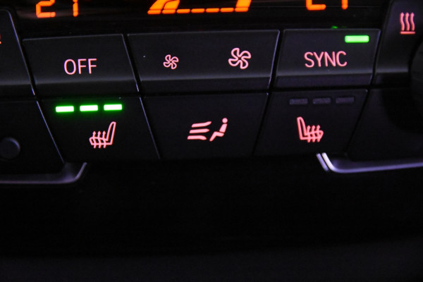 BMW X2 xDrive25e *1ste Eigenaar*HUD*Panoramadak*Camera*