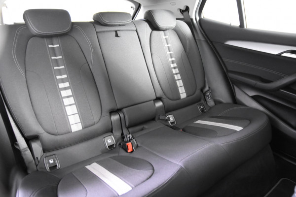 BMW X2 xDrive25e *1ste Eigenaar*HUD*Panoramadak*Camera*