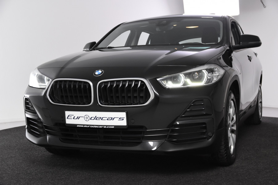 BMW X2 xDrive25e *1ste Eigenaar*HUD*Panoramadak*Camera*