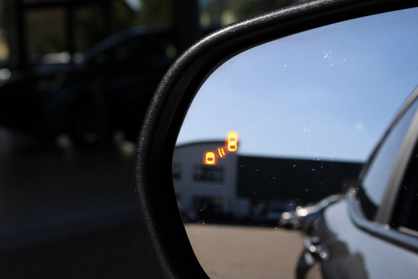 Ford Puma 1.0 EcoBoost Hybrid ST-Line X First Edition | Trekhaak | Adaptieve cruise | BLIS | Camera | Winterpack