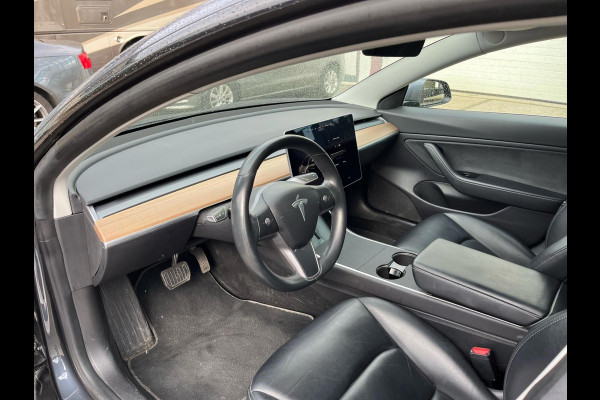 Tesla Model 3 Long Range AWD 75 kWh BLACK LINE!