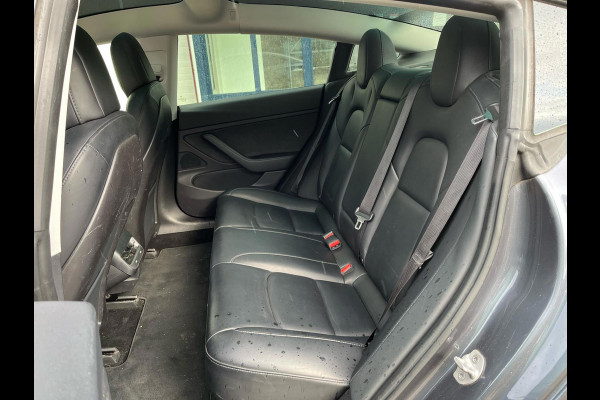 Tesla Model 3 Long Range AWD 75 kWh BLACK LINE!