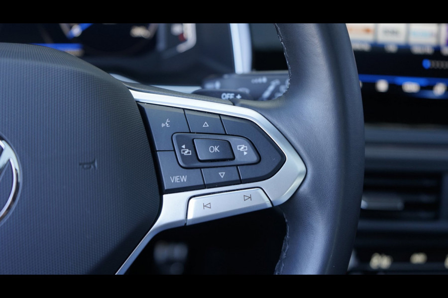 Volkswagen Taigo 1.0 TSI R-Line AUTOMAAT-ACC-CAMERA-DAB-IQ LIGHT-KEYLESS-GROOT NAVIGATIE-PANORAMA-VIRTUEEL