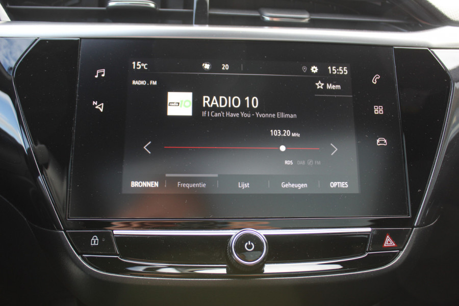 Opel Corsa 1.2-100 pk Turbo GS. Panoramadak, Winterpakket, Cruise Control, Climate Control, Two tone,