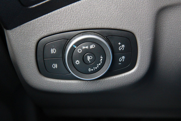 Ford Transit Connect 1.5 EcoBlue L1 Limited / 120PK Automaat / Camera / Stoelverwarming