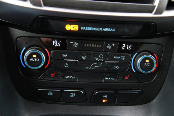 Ford Transit Connect 1.5 EcoBlue L1 Limited / 120PK Automaat / Camera / Stoelverwarming