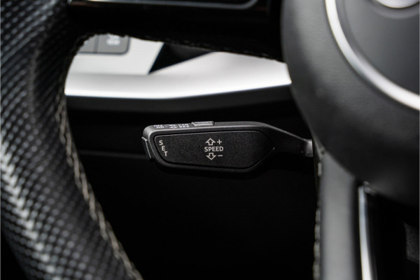 Audi A3 Sportback 45 TFSI e S edition Competition - 2x S-Line l Black-Line l Daytona grijs