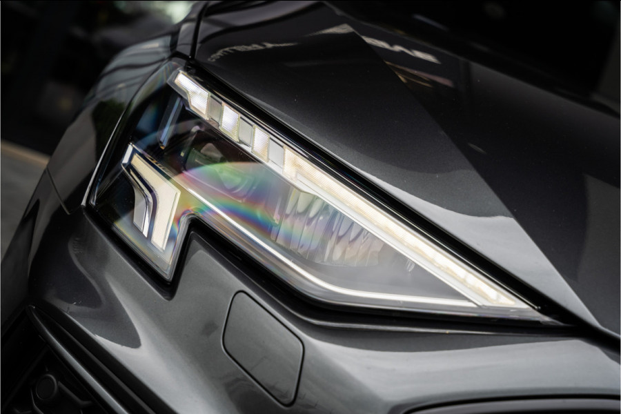 Audi A3 Sportback 45 TFSI e S edition Competition - 2x S-Line l Black-Line l Daytona grijs