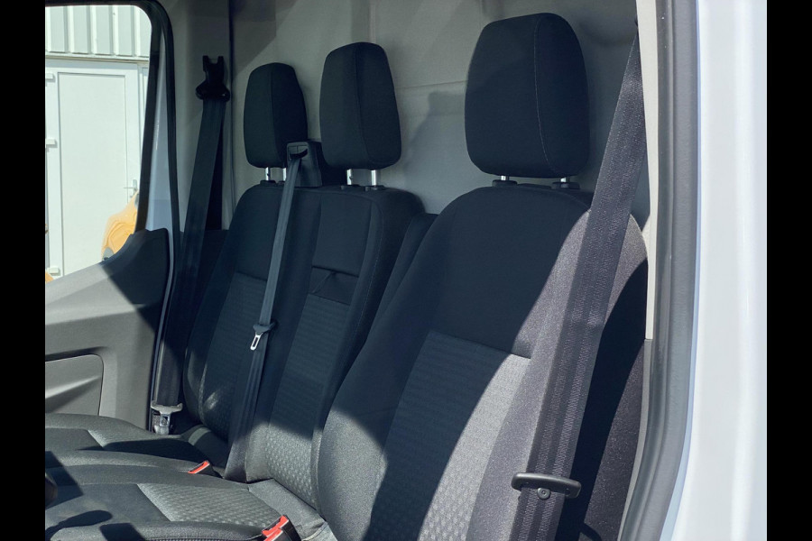 Ford Transit 310 2.0 TDCI L2H2 Trend 130pk | 12 inch SYNC 4 | Trekhaak | Volledig ingericht | Imperiaal | Draadloos Apple Carplay/Android auto | Achteruitrijcamera incl. Downlighter | Digitale Cockpit |