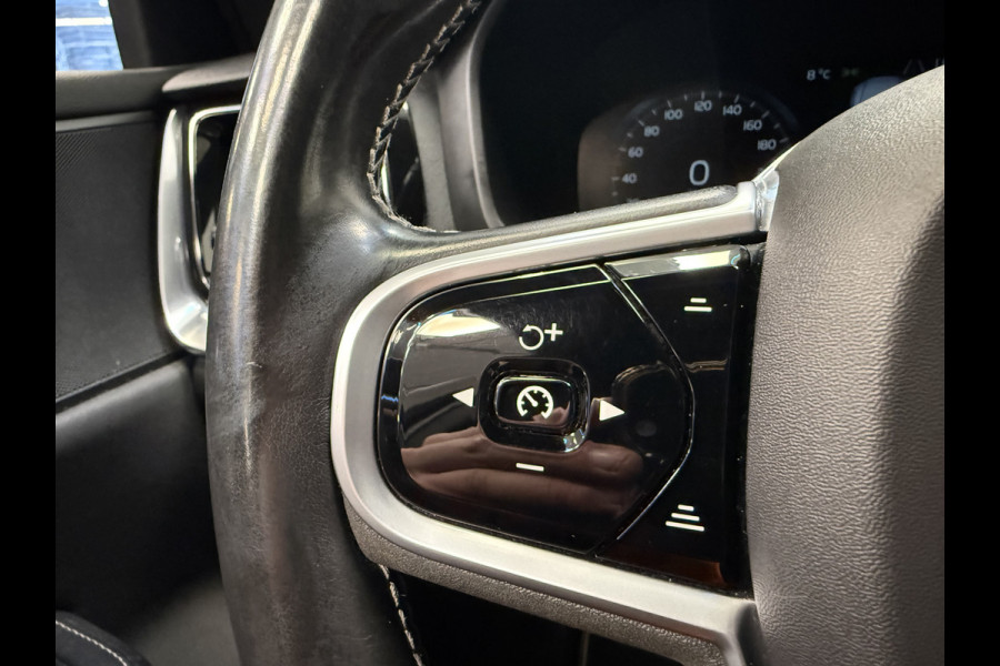 Volvo V60 2.0 T5 R-Design Cruise/Climate * Hemelvaartsdag geopend van 12:00 tot 17:00u *