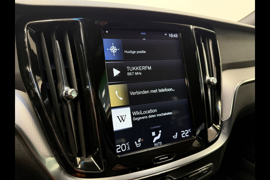 Volvo V60 2.0 T5 R-Design Cruise/Climate * Hemelvaartsdag geopend van 12:00 tot 17:00u *
