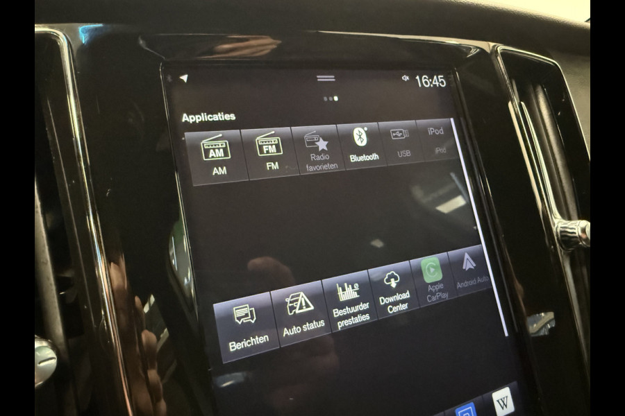 Volvo V60 2.0 T5 R-Design Cruise/Climate * Hemelvaartsdag geopend van 12:00 tot 17:00u *