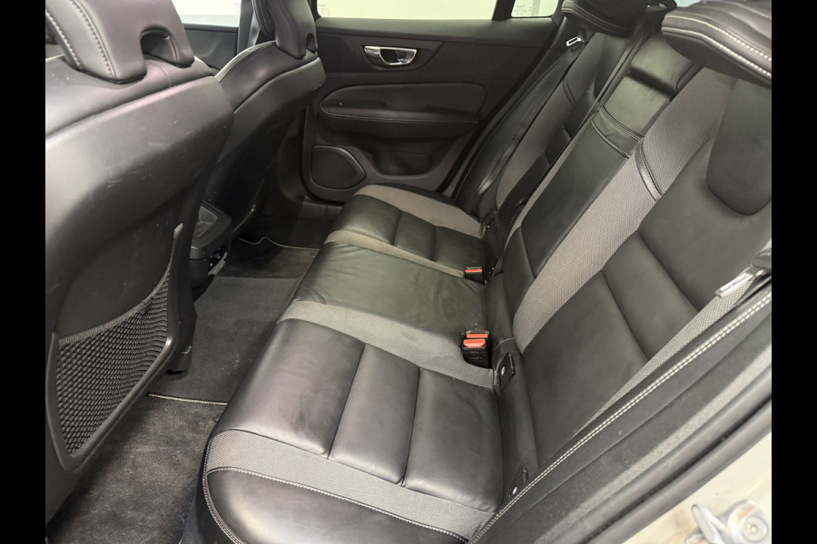 Volvo V60 2.0 T5 R-Design Cruise/Climate * Hemelvaartsdag geopend van 12:00 tot 17:00u *