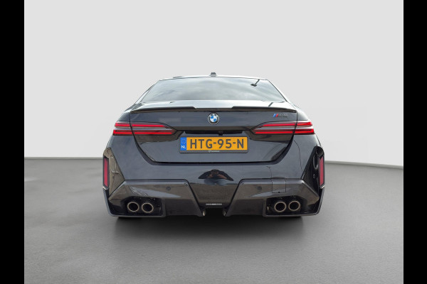 BMW 5 Serie M5  Keramische remmen, Carbon pack, M Drivers Package