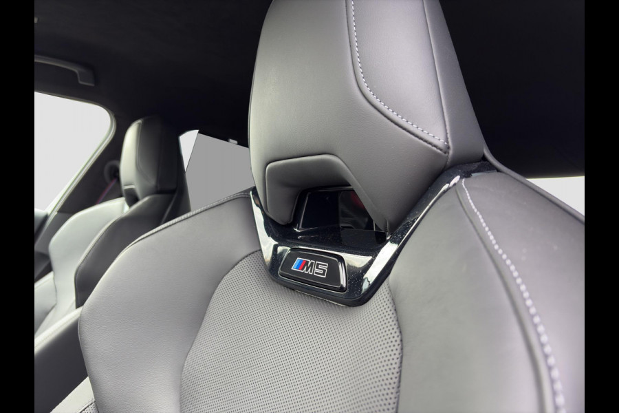 BMW 5 Serie M5  Keramische remmen, Carbon pack, M Drivers Package