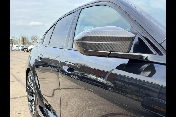 BMW 5 Serie M5  Keramische remmen, Carbon pack, M Drivers Package