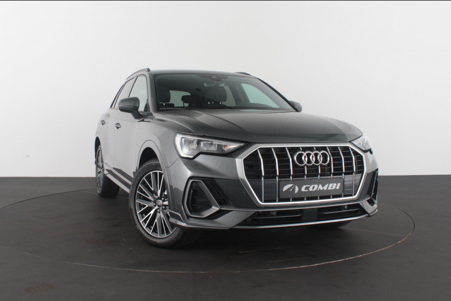 Audi Q3 45 TFSI e S line > 245pk/Trekhaak/Daytona Gray/19 inch