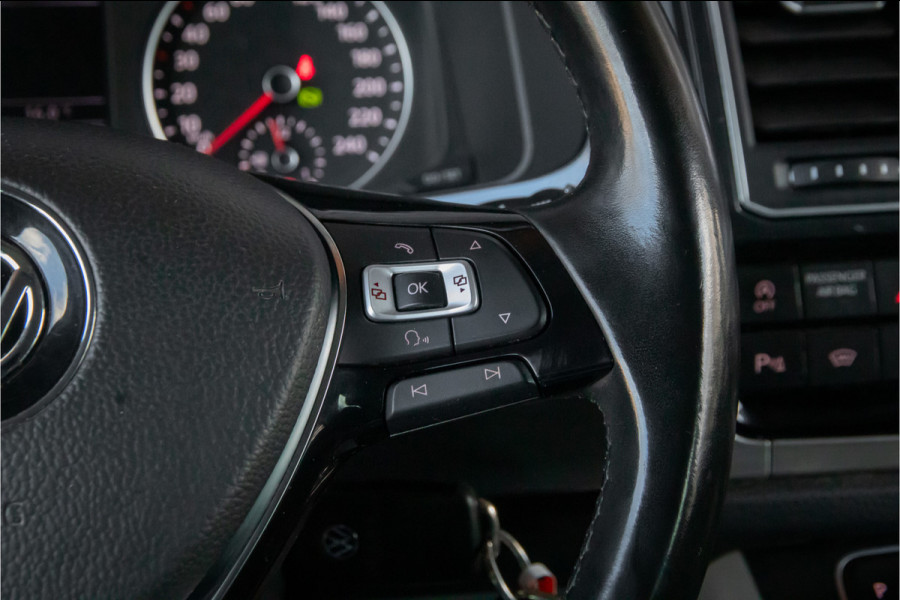 Volkswagen Transporter 2.0 TDI L2H1 DC Highline 204 pk - Xenon - 20 inch