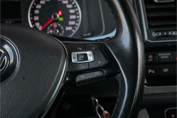 Volkswagen Transporter 2.0 TDI L2H1 DC Highline 204 pk - Xenon - 20 inch