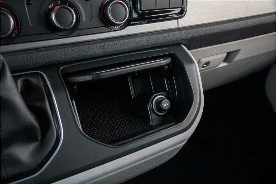 Volkswagen Transporter 2.0 TDI L2H1 DC Highline 204 pk - Xenon - 20 inch