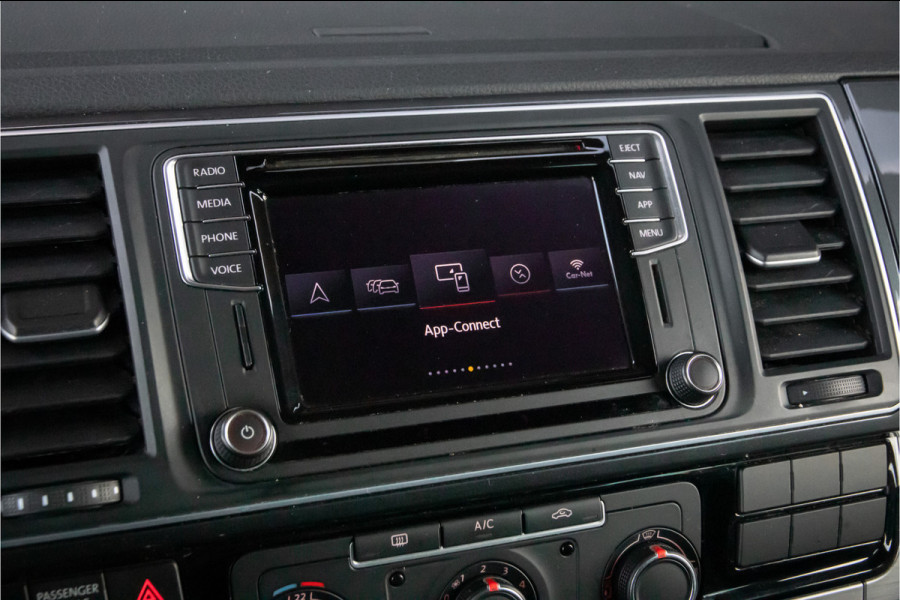 Volkswagen Transporter 2.0 TDI L2H1 DC Highline 204 pk - Xenon - 20 inch