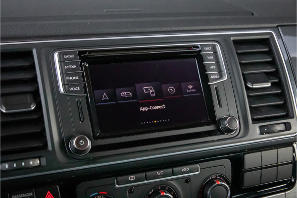 Volkswagen Transporter 2.0 TDI L2H1 DC Highline 204 pk - Xenon - 20 inch