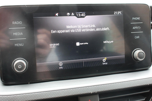 Škoda Kamiq 1.0 TSI 116pk Ambition | Navigatie | Smart link/Apple Carplay/Android auto | Led Verlichting | Airco | Stoelverwarming | PDC Achter