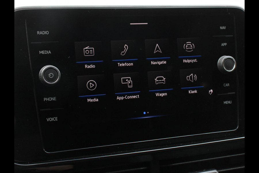 Volkswagen T-Roc 1.5 TSI 150pk DSG R-Line | Navigatie | Apple Carplay/Android Auto | Parkeersensoren | Camera | Adaptive Cruise Control | Elektrische achterklep | Stoel- en stuurverwarming | Climate Control | Ledverlichting | Virtual Cockpit