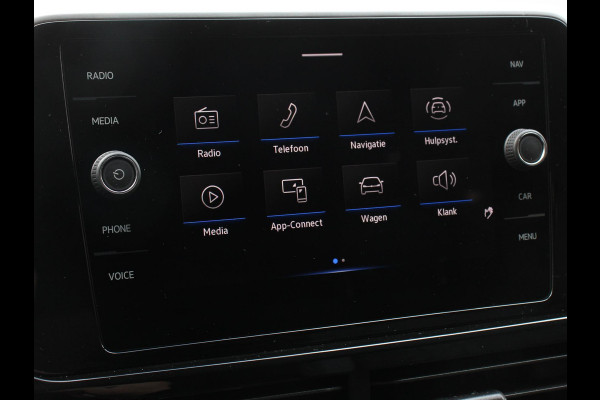 Volkswagen T-Roc 1.5 TSI 150pk DSG R-Line | Navigatie | Apple Carplay/Android Auto | Parkeersensoren | Camera | Adaptive Cruise Control | Elektrische achterklep | Stoel- en stuurverwarming | Climate Control | Ledverlichting | Virtual Cockpit