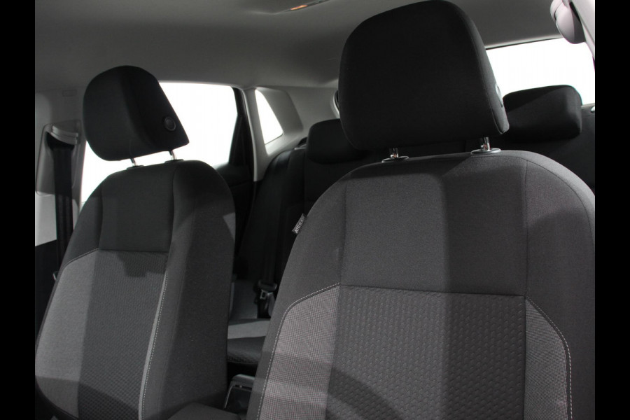 Volkswagen Polo 1.0 TSI DSG Life | Navigatie | Apple Carplay/Android Auto | Climate Control | Digitale Cockpit | Stoelverwarming | Parkeer sensoren | Adaptive Cruise Control | Lichtmetalen Velgen