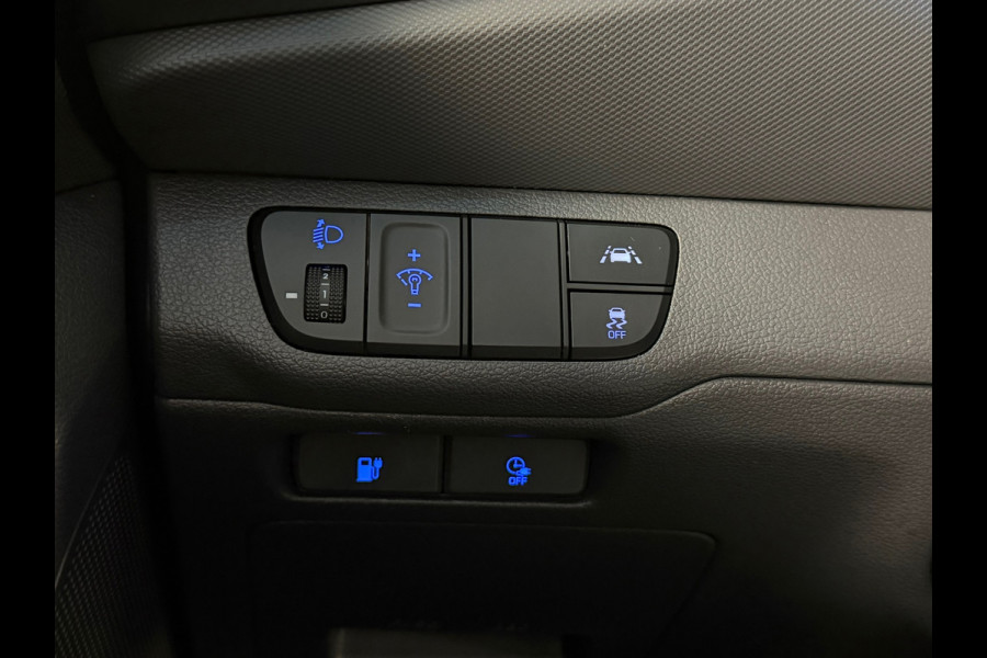 Hyundai IONIQ STYLE EV 38 kWh SOH 93,4% AUT SCHUIFDAK STOEL/ STUURVERWARMING CAMERA NAVIGATIE APPLE CARPLAY CRUISE PDC AIRCO