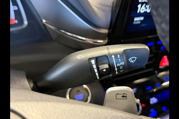 Hyundai IONIQ STYLE EV 38 kWh SOH 93,4% AUT SCHUIFDAK STOEL/ STUURVERWARMING CAMERA NAVIGATIE APPLE CARPLAY CRUISE PDC AIRCO