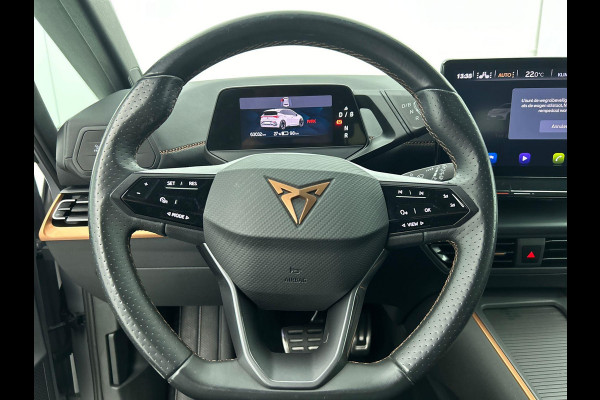 CUPRA Born Business 62 kWh Auto. Navigatie Apple Carplay/ Android Auto Camera Parkeersensoren Adaptive Cruise Control Stoel- en stuurverwarming Full Led Climate Control Lichtmetalen velgen