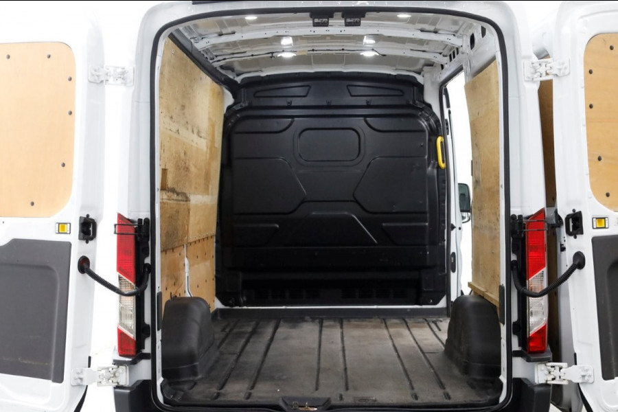 Ford Transit 2.0 TDCI 130pk E6 L2H2 Trend Airco/Navi/Camera 02-2018