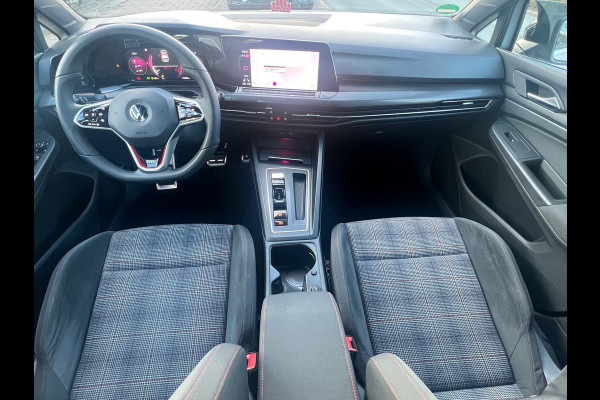 Volkswagen Golf 2.0 TSI GTI Pano/camera/sfeerverlichting .