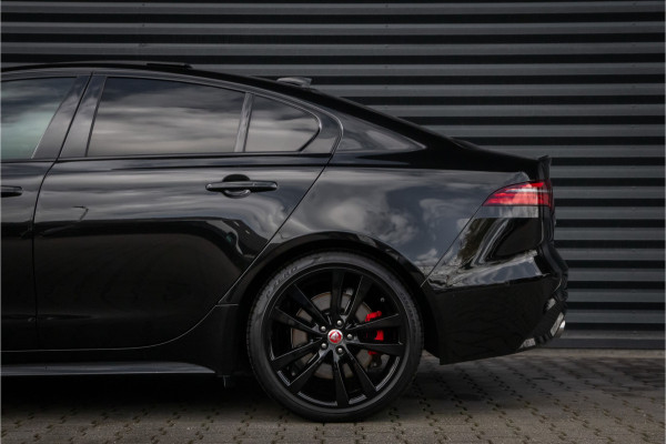 Jaguar XE P300 AWD R-Dynamic HSE Full options