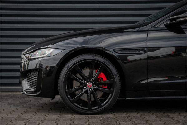 Jaguar XE P300 AWD R-Dynamic HSE Full options