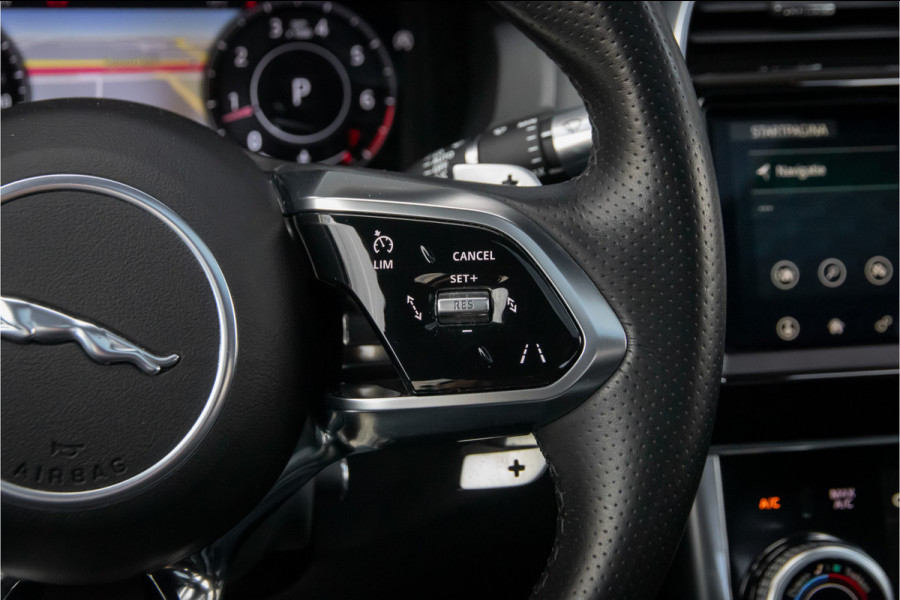 Jaguar XE P300 AWD R-Dynamic HSE Full options